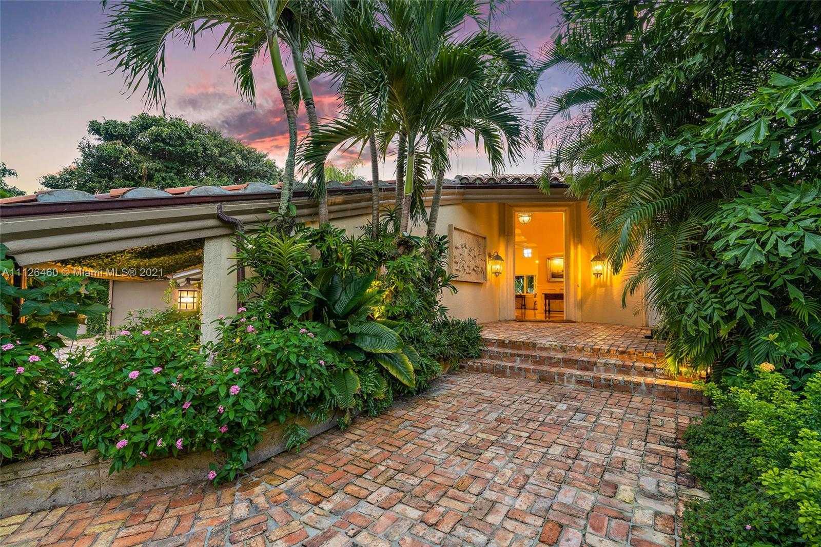 Small Image of 488 S Beach Rd, Hobe Sound, FL 33455, USA Number 53