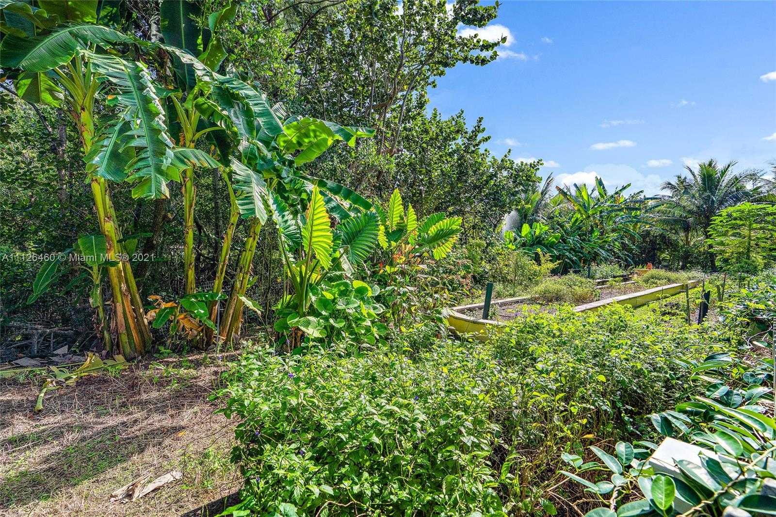 Small Image of 488 S Beach Rd, Hobe Sound, FL 33455, USA Number 57