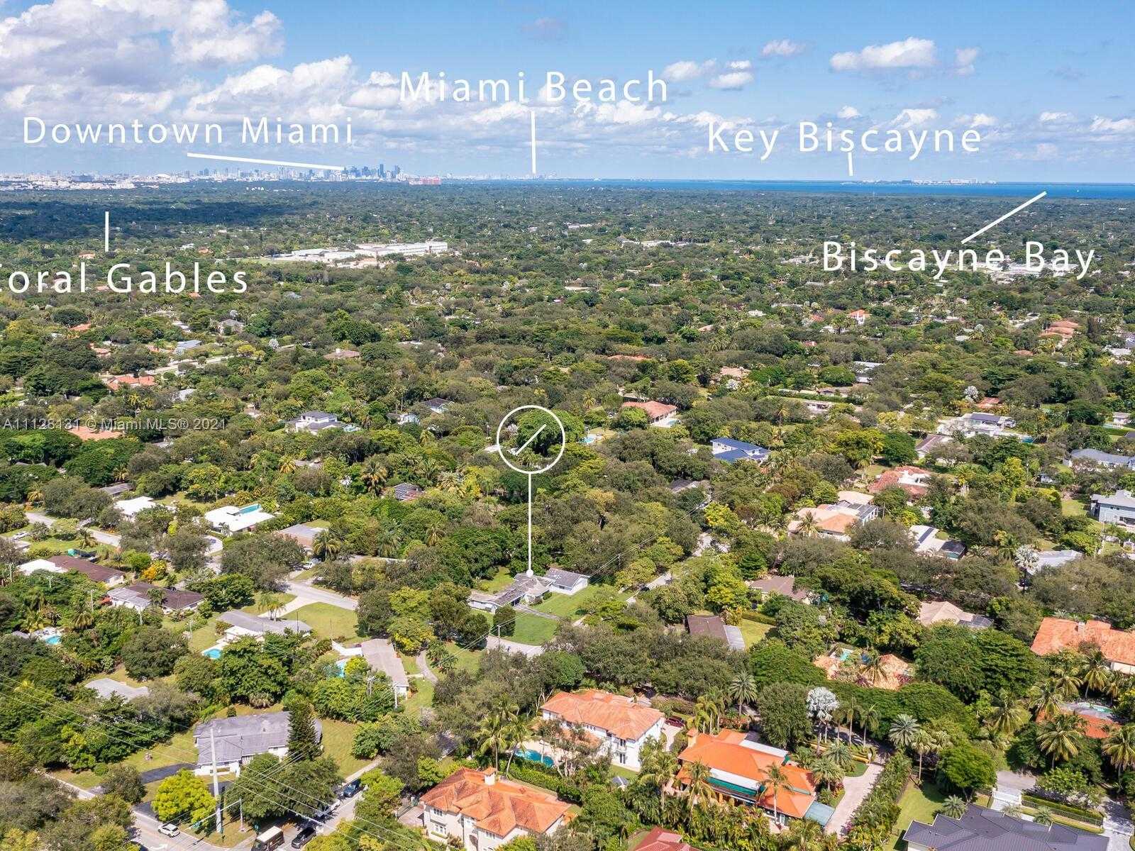 Small Image of 8045 SW 128th St, Miami, FL 33156, USA Number 11