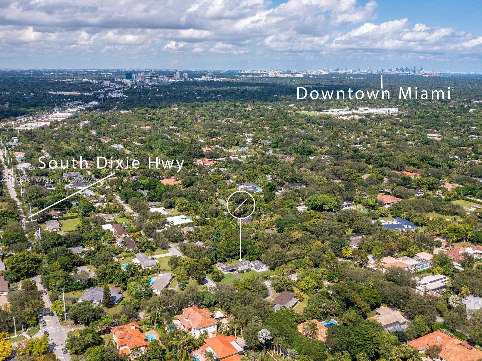 Small Image of 8045 SW 128th St, Miami, FL 33156, USA Number 18
