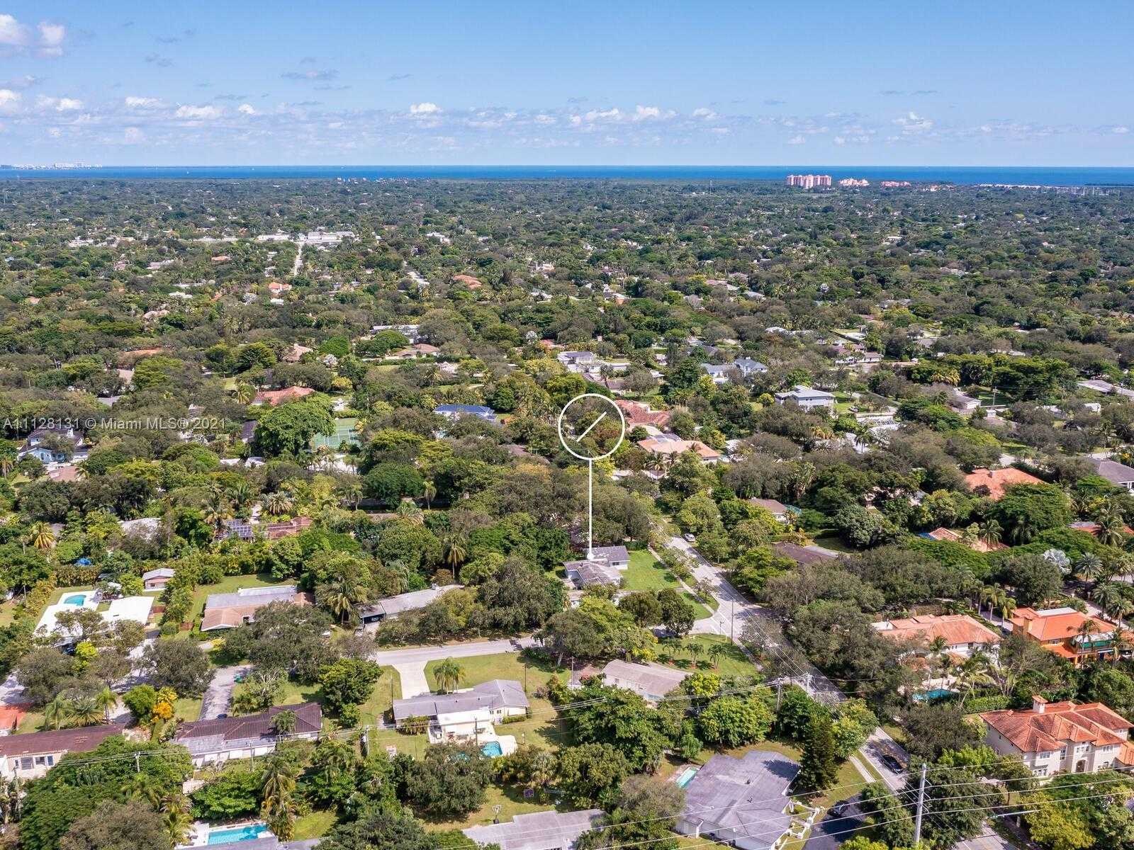 Small Image of 8045 SW 128th St, Miami, FL 33156, USA Number 21