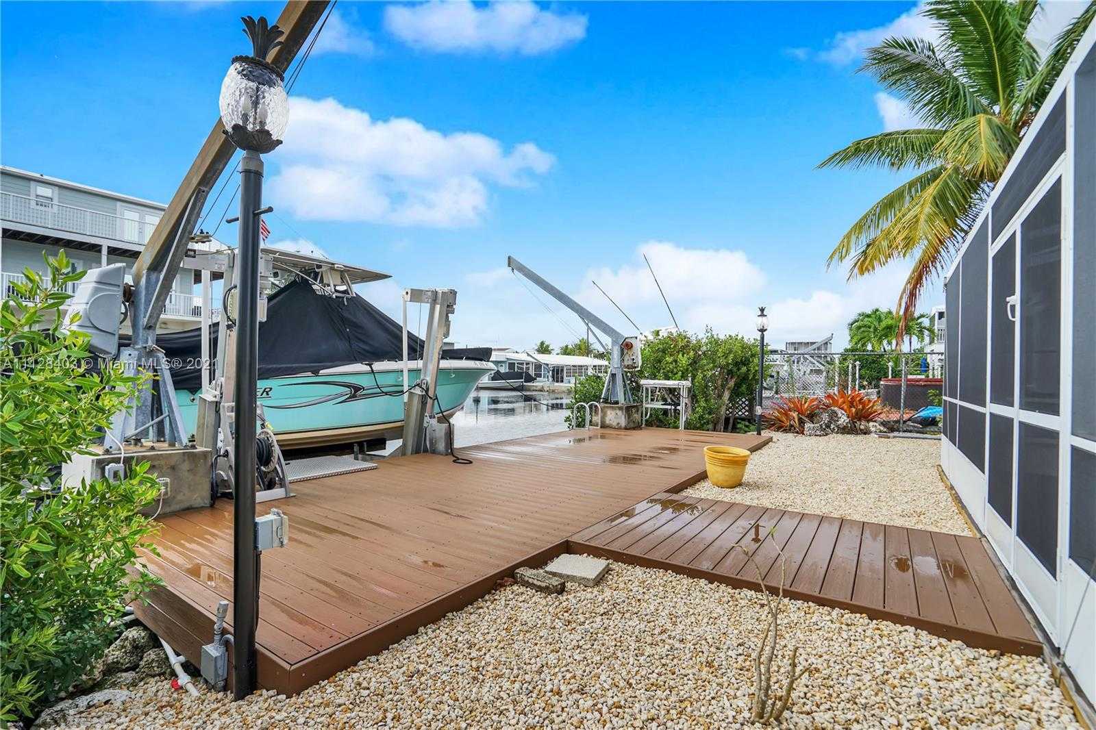 Small Image of 14 Mangrove Ln, Key Largo, FL 33037, USA Number 31