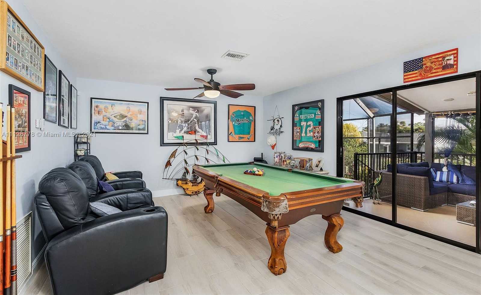 Small Image of 27109 Holly Ln, Bonita Springs, FL 34135, USA Number 15