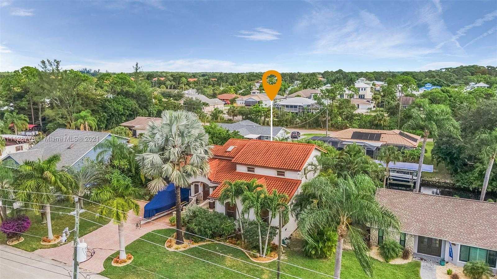 Small Image of 27109 Holly Ln, Bonita Springs, FL 34135, USA Number 34