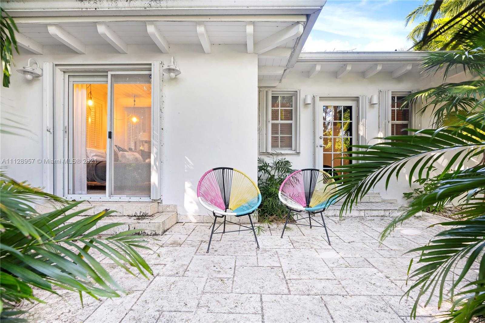 Small Image of 950 NE 75th St, Miami, FL 33138, USA Number 19