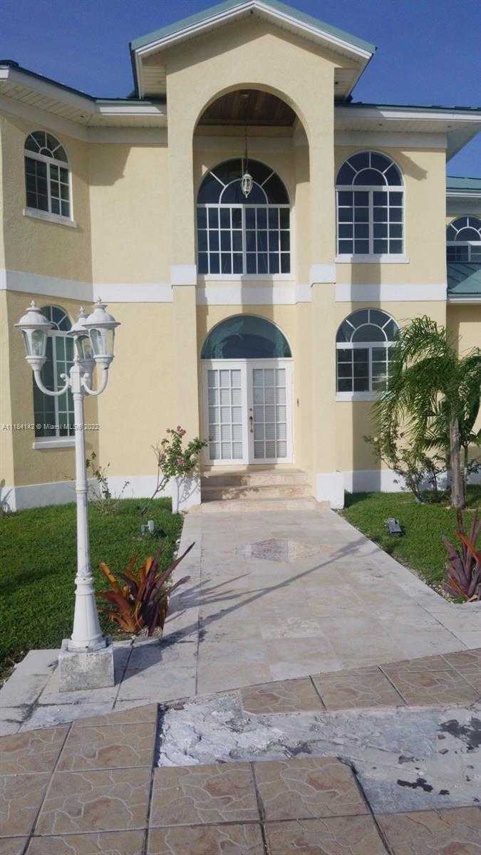 Small Image of 6 BAHAMA, Out of City Number 9