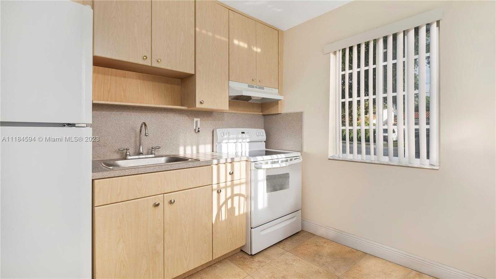 Small Image of 535 WEST 51ST ST, Miami Beach Number 20