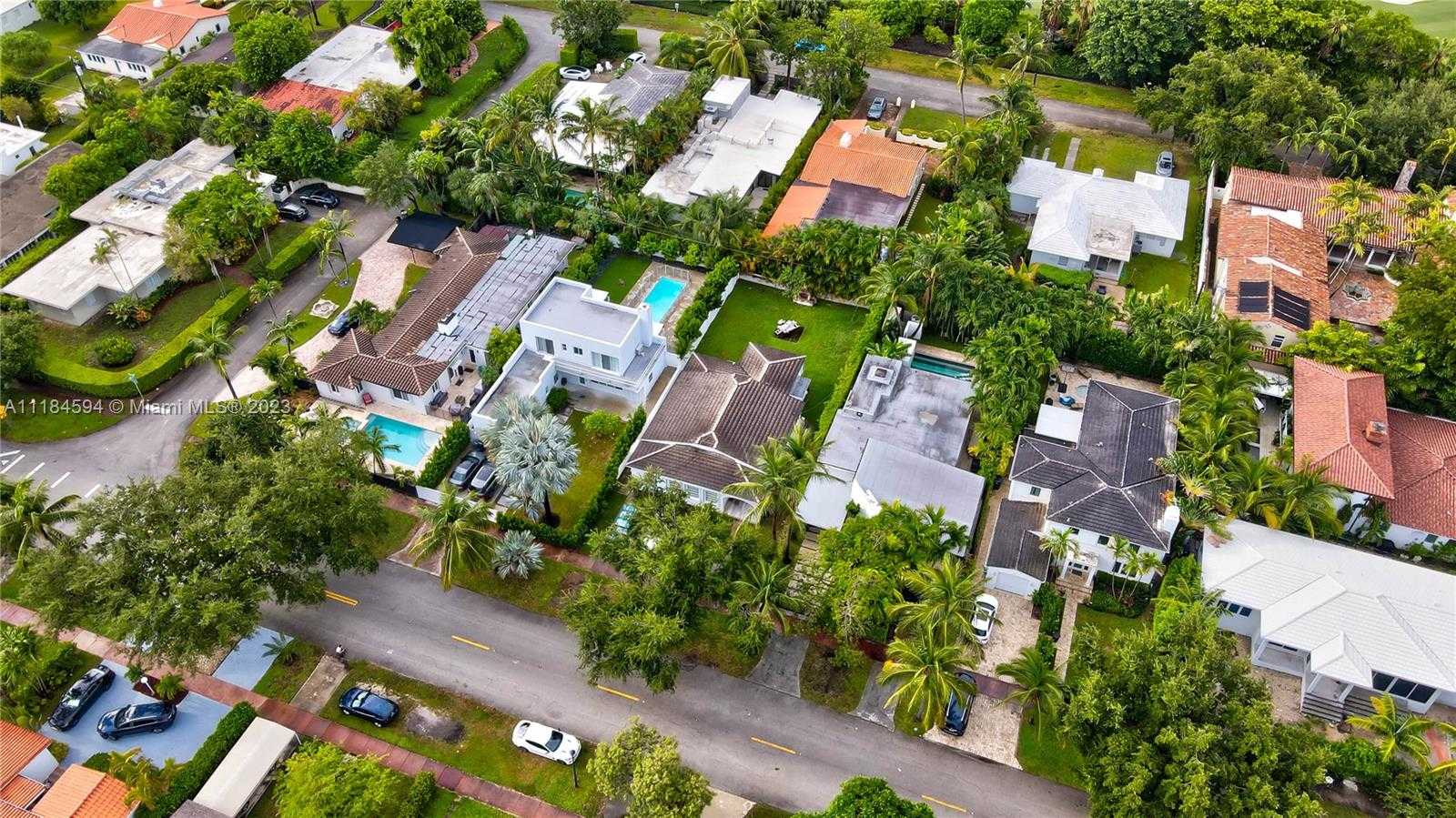 Small Image of 535 WEST 51ST ST, Miami Beach Number 35
