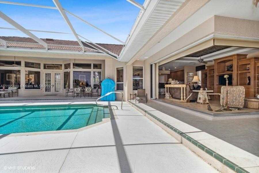 Small Image of 1524 COLUMBIAN DRIVE, Punta Gorda Number 15
