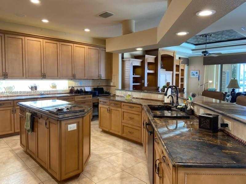Small Image of 1524 COLUMBIAN DRIVE, Punta Gorda Number 19