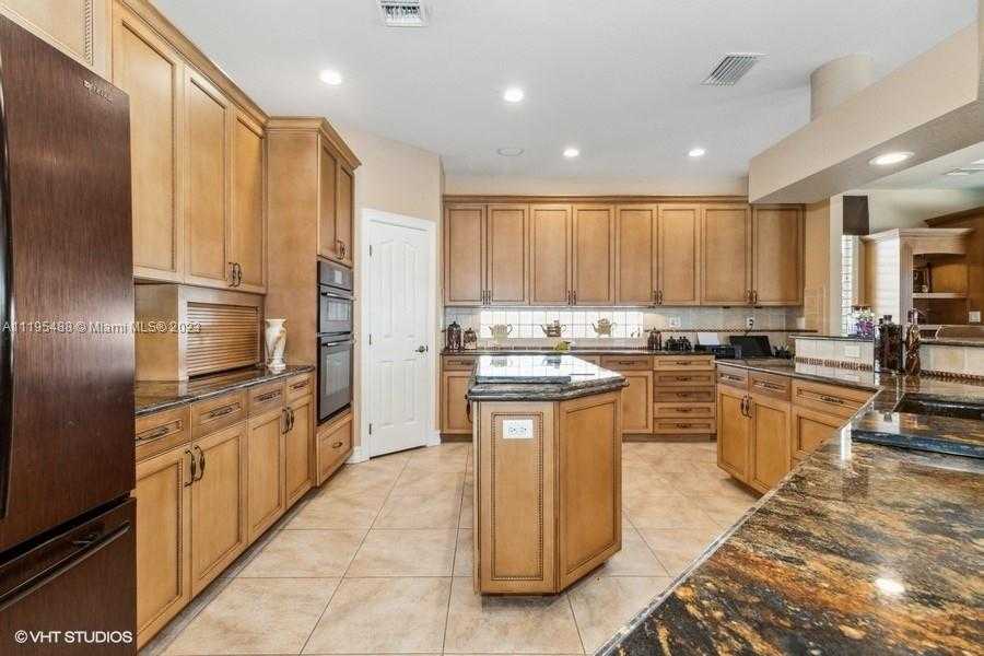 Small Image of 1524 COLUMBIAN DRIVE, Punta Gorda Number 20