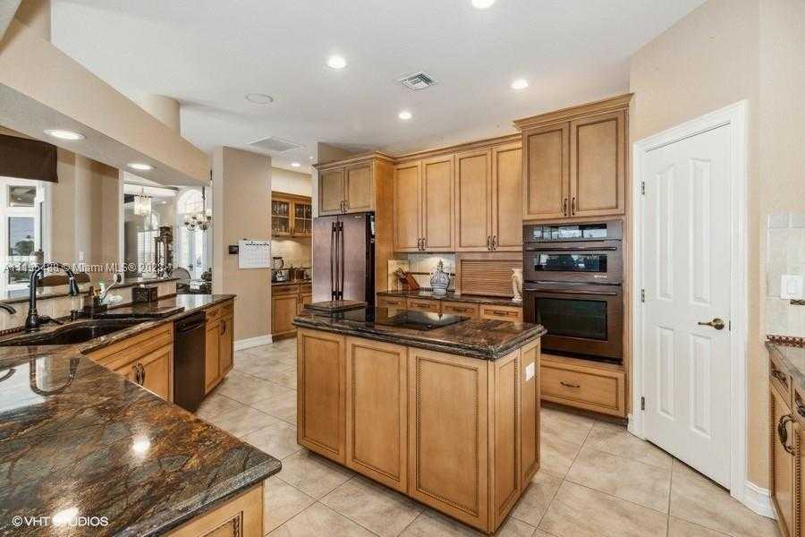 Small Image of 1524 COLUMBIAN DRIVE, Punta Gorda Number 21