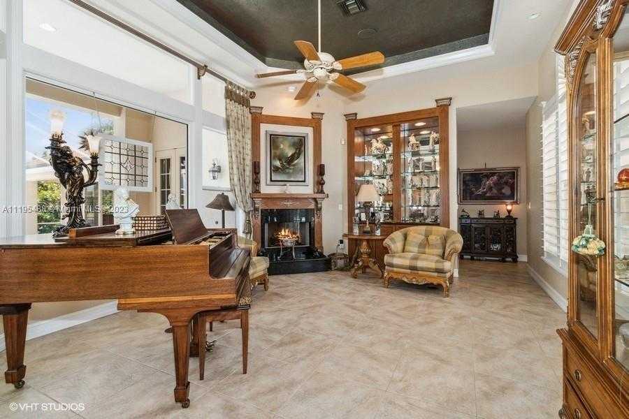 Small Image of 1524 COLUMBIAN DRIVE, Punta Gorda Number 28