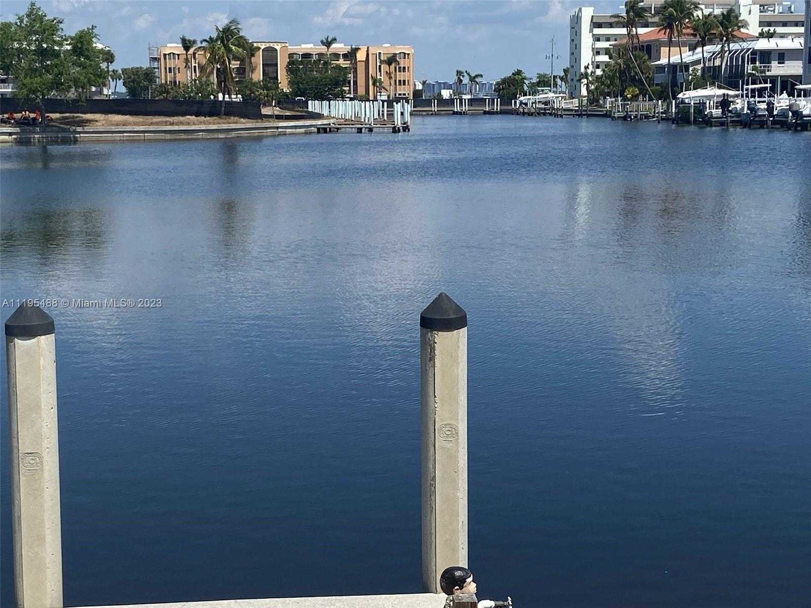 Small Image of 1524 COLUMBIAN DRIVE, Punta Gorda Number 7