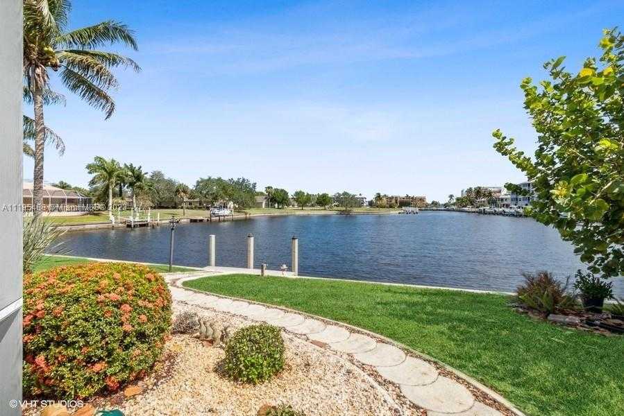 Small Image of 1524 COLUMBIAN DRIVE, Punta Gorda Number 9