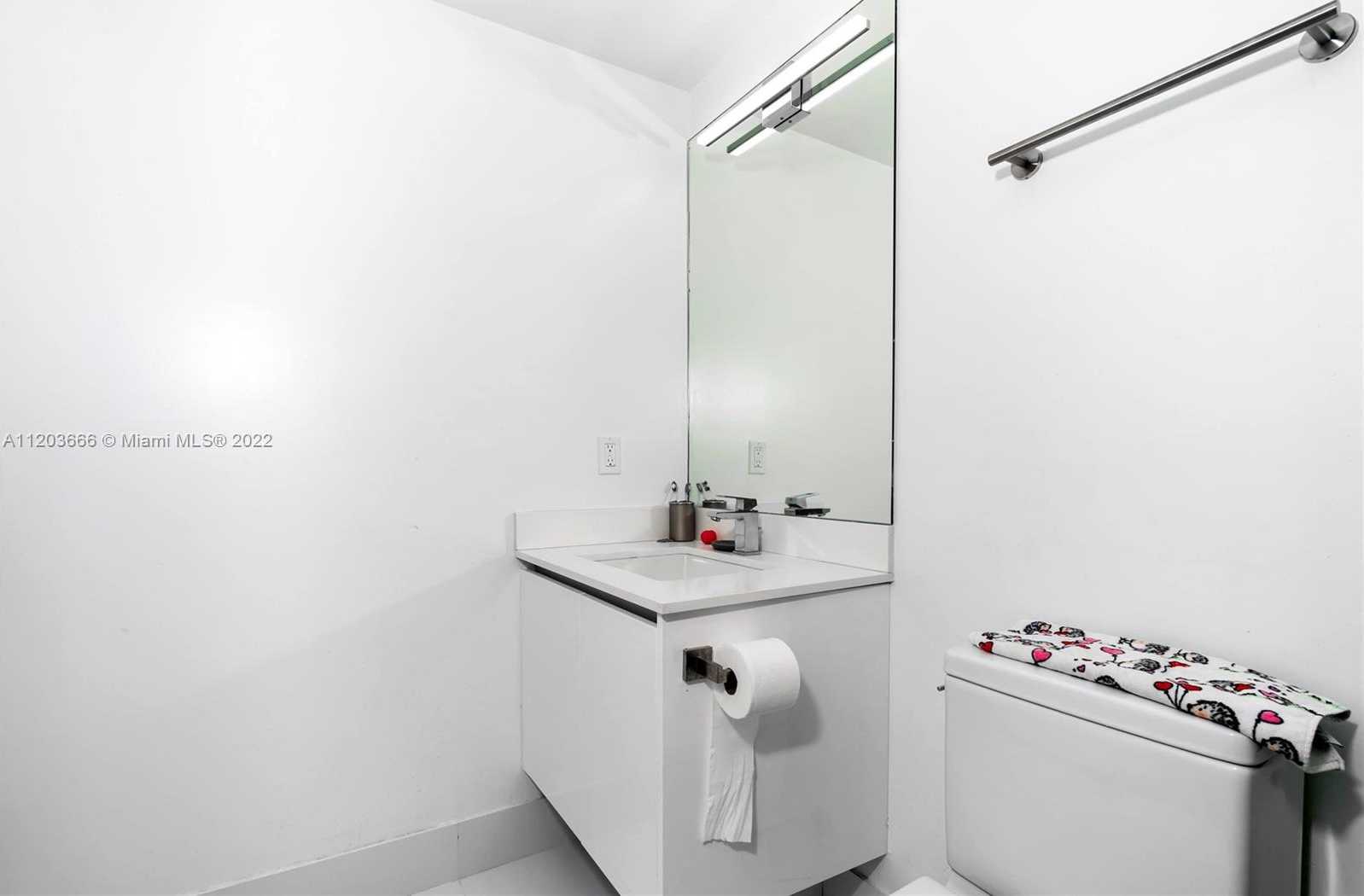 Small Image of 330 SOUTH SUNNY ISLES BLVD UNIT #5-1502, Sunny Isles Beach Number 79