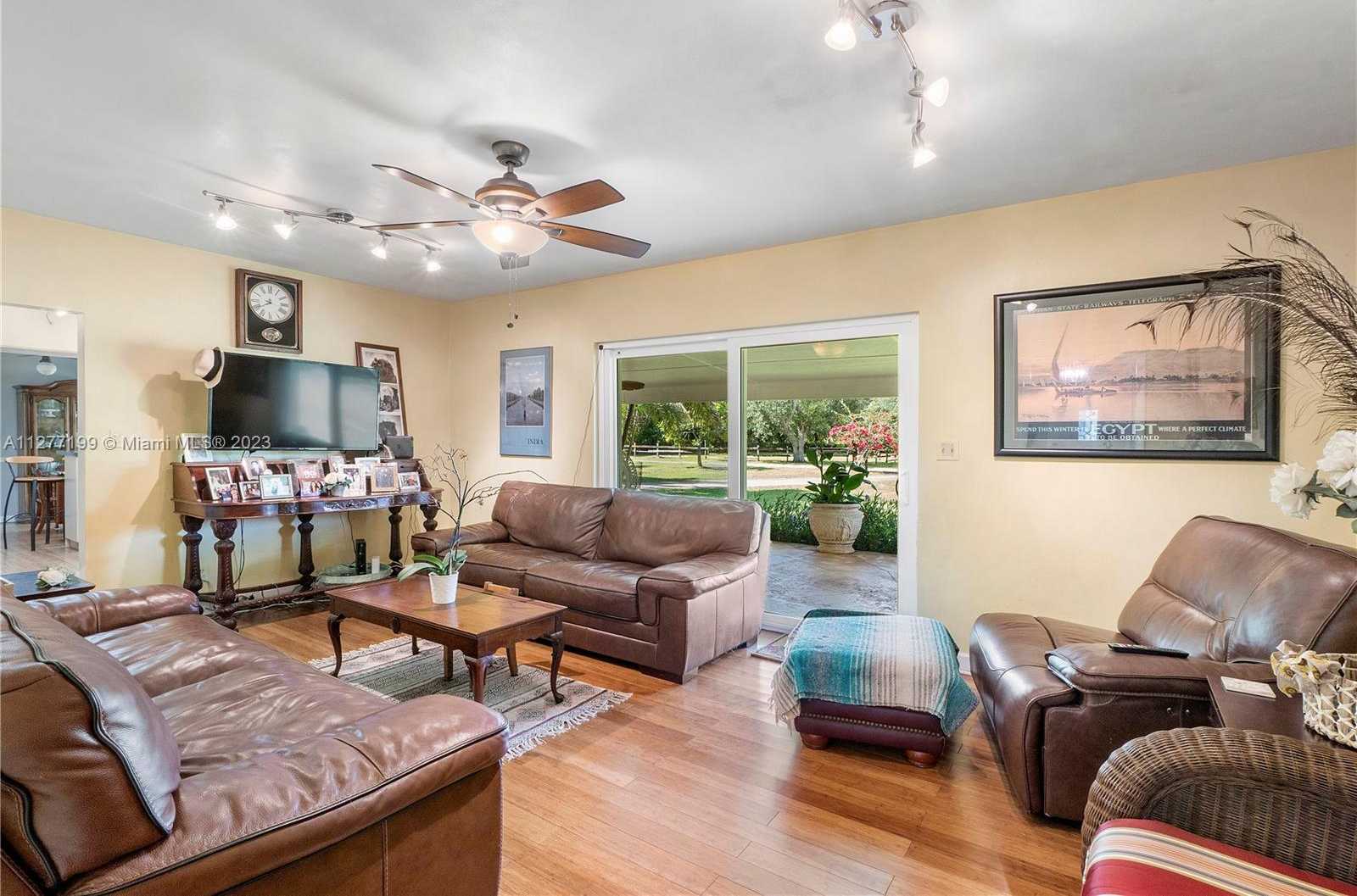 Small Image of 25950 SOUTH WEST 187 AVE, Homestead Number 13
