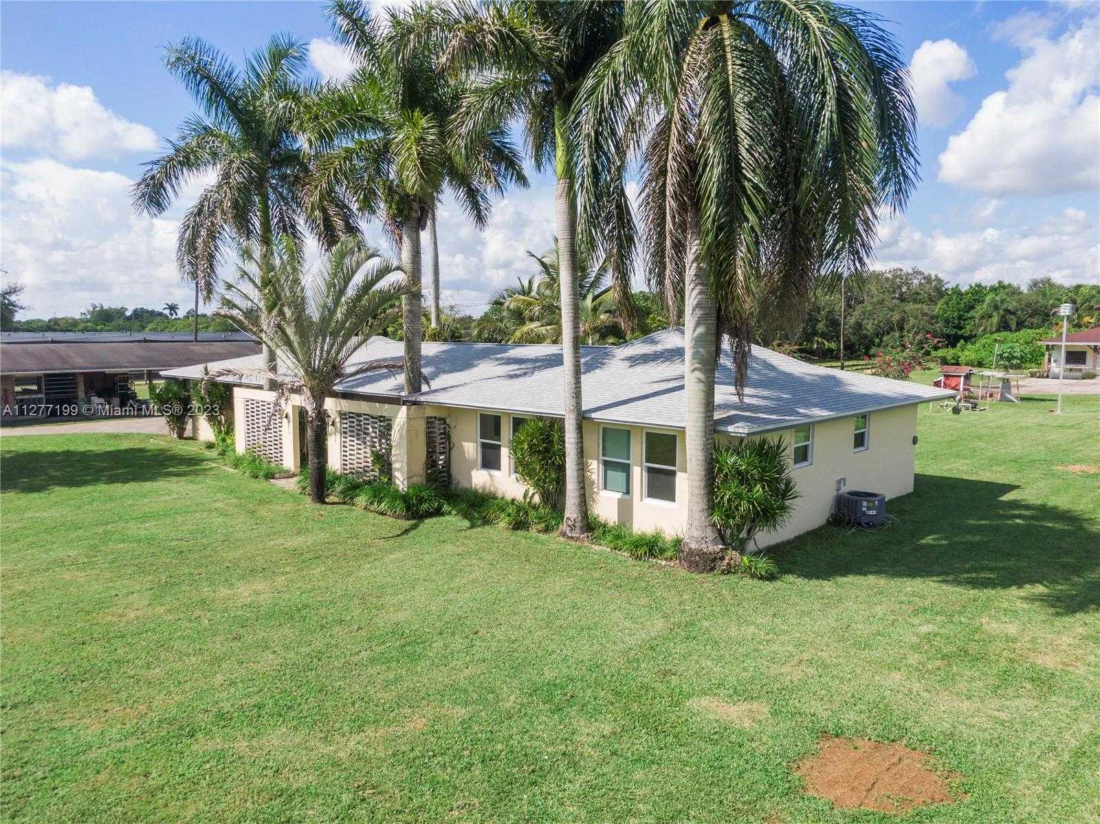 Small Image of 25950 SOUTH WEST 187 AVE, Homestead Number 33