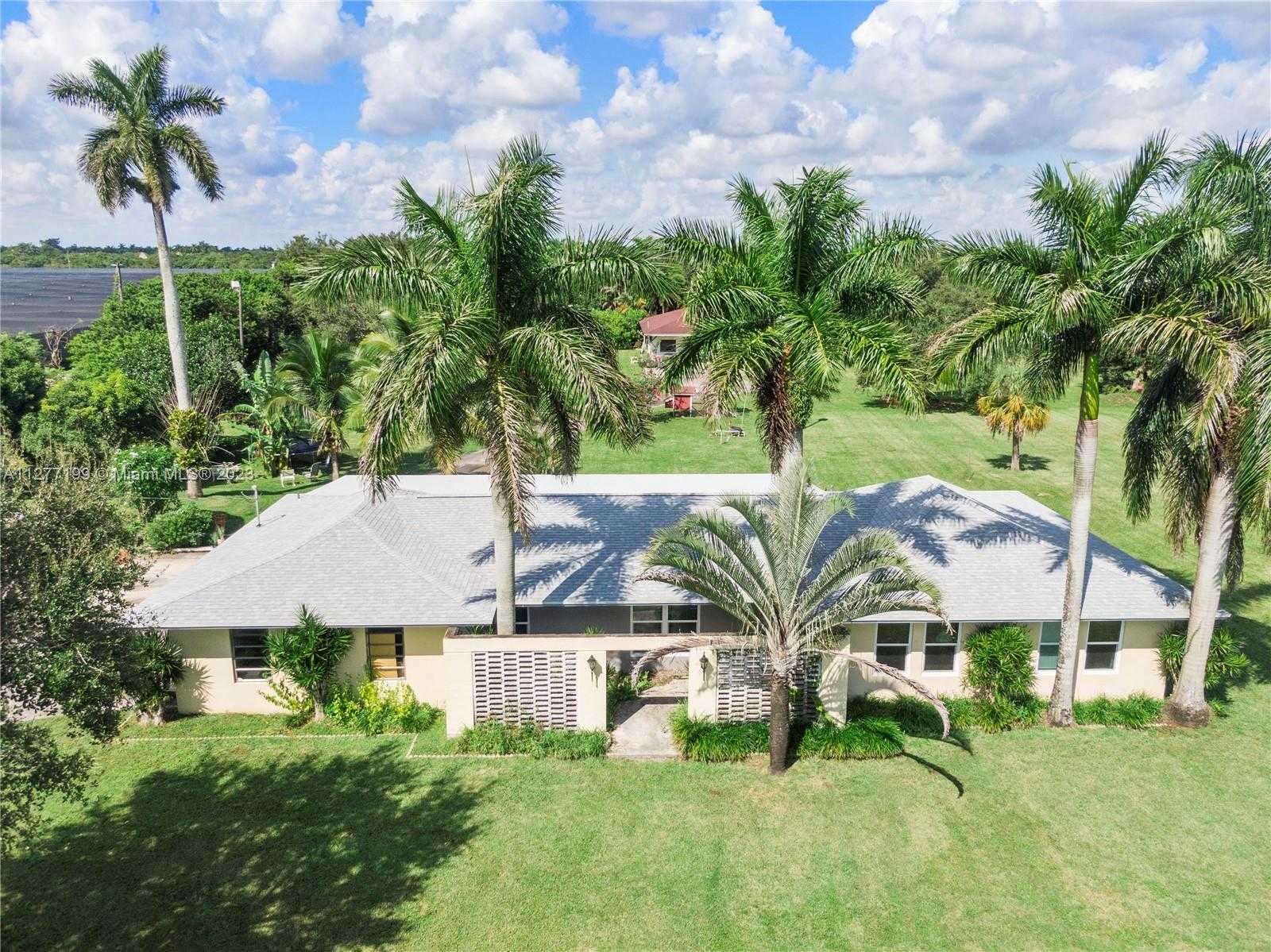 Small Image of 25950 SOUTH WEST 187 AVE, Homestead Number 35