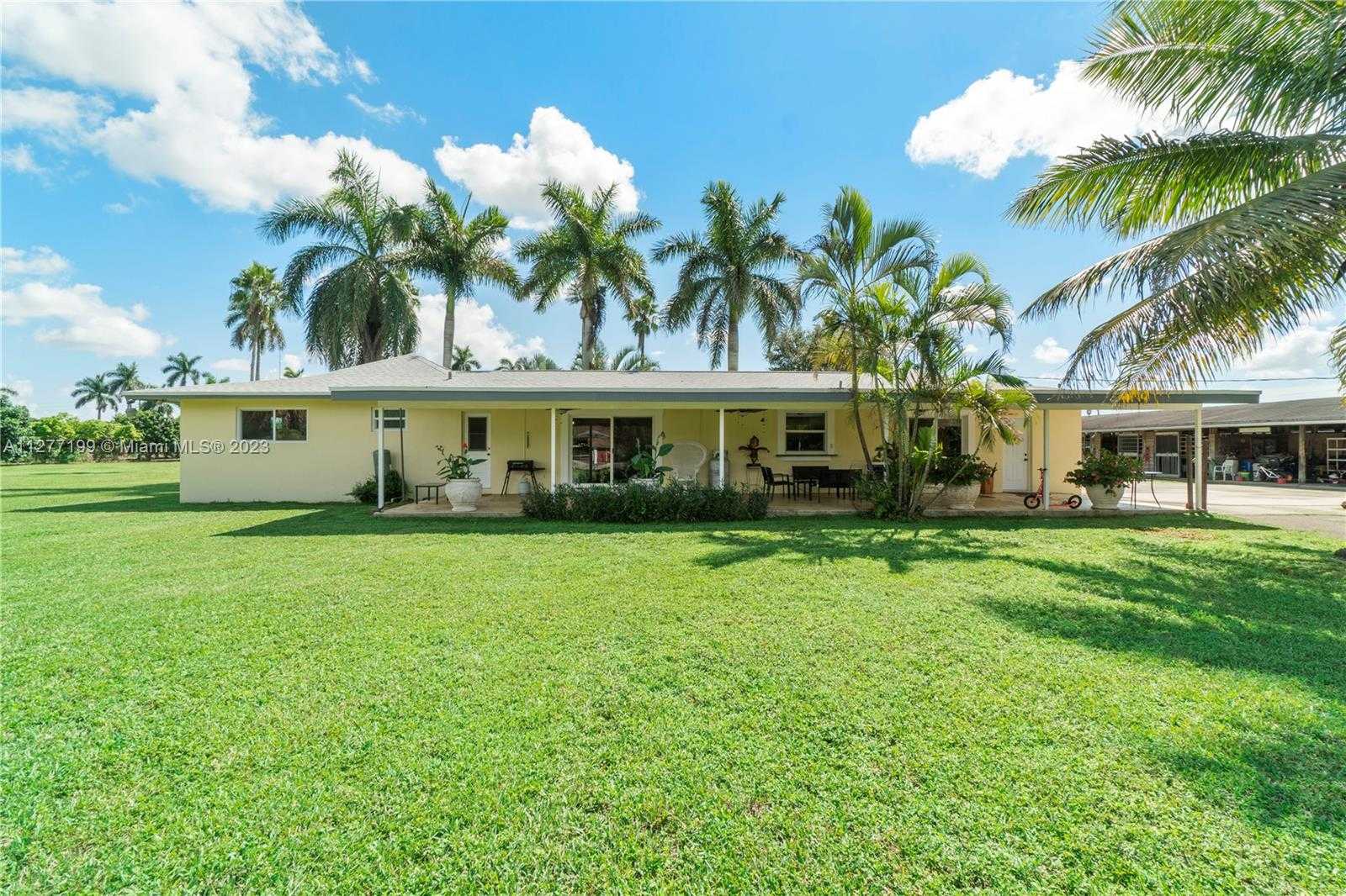 Small Image of 25950 SOUTH WEST 187 AVE, Homestead Number 6