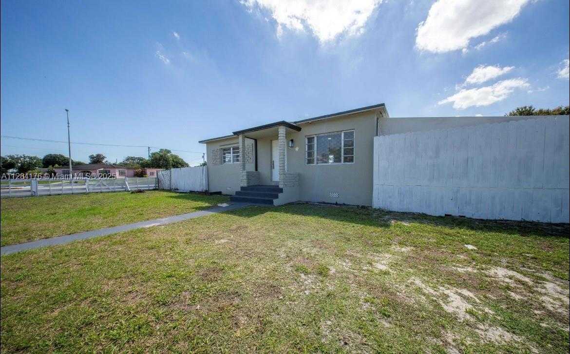 Small Image of 782 EAST 37TH ST, Hialeah Number 22