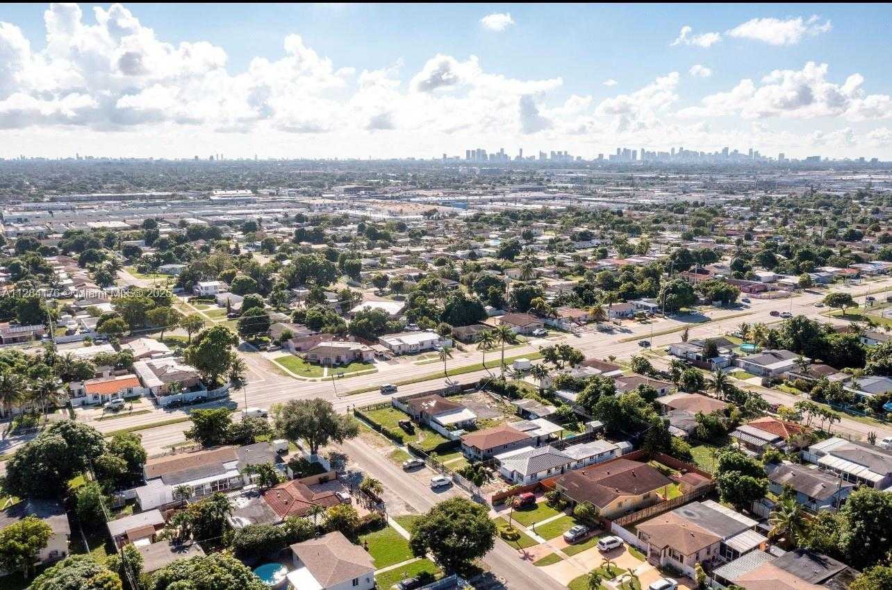 Small Image of 782 EAST 37TH ST, Hialeah Number 41