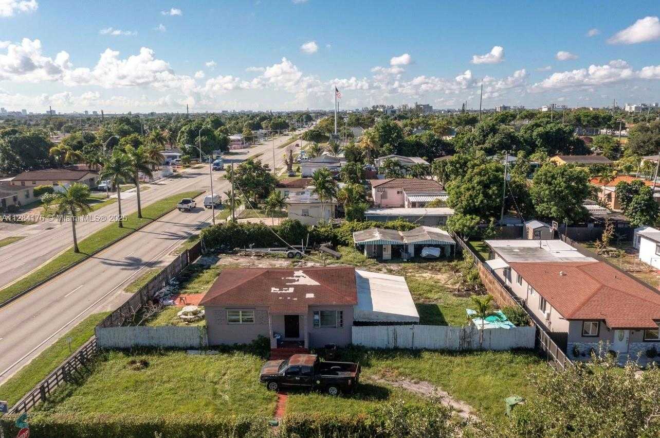 Small Image of 782 EAST 37TH ST, Hialeah Number 46