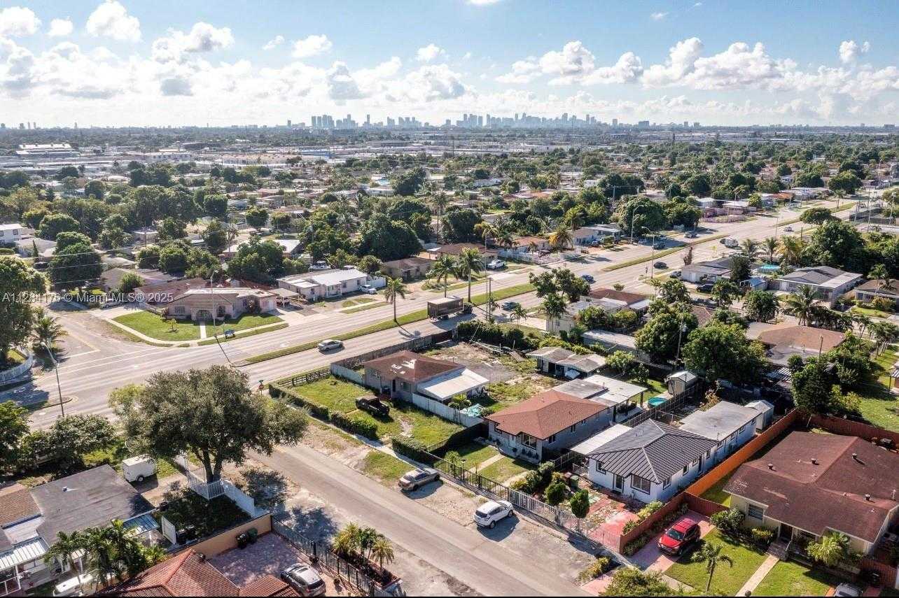 Small Image of 782 EAST 37TH ST, Hialeah Number 63