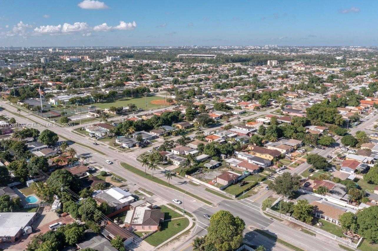 Small Image of 782 EAST 37TH ST, Hialeah Number 67