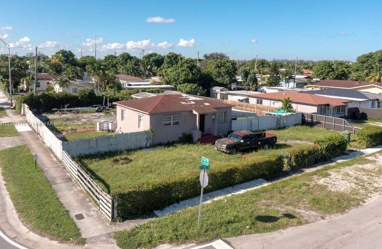 Small Image of 782 EAST 37TH ST, Hialeah Number 72