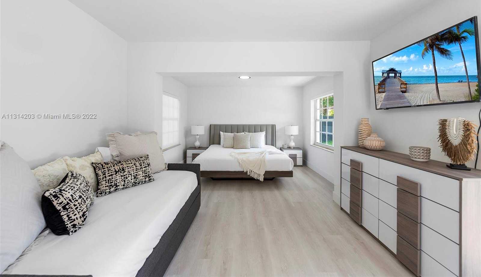 Small Image of 1308 SEABREEZE BLVD, Fort Lauderdale Number 15