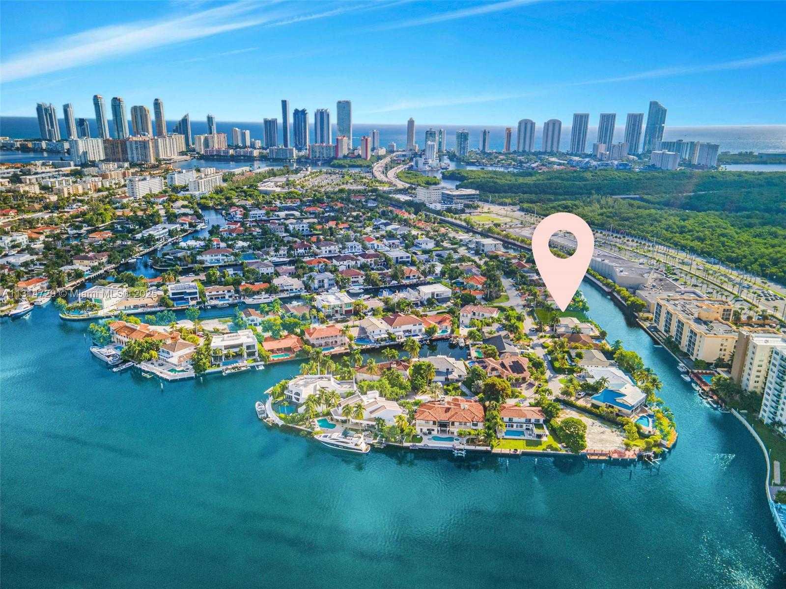 Small Image of 2950 NORTH EAST 164TH ST, North Miami Beach Number 3