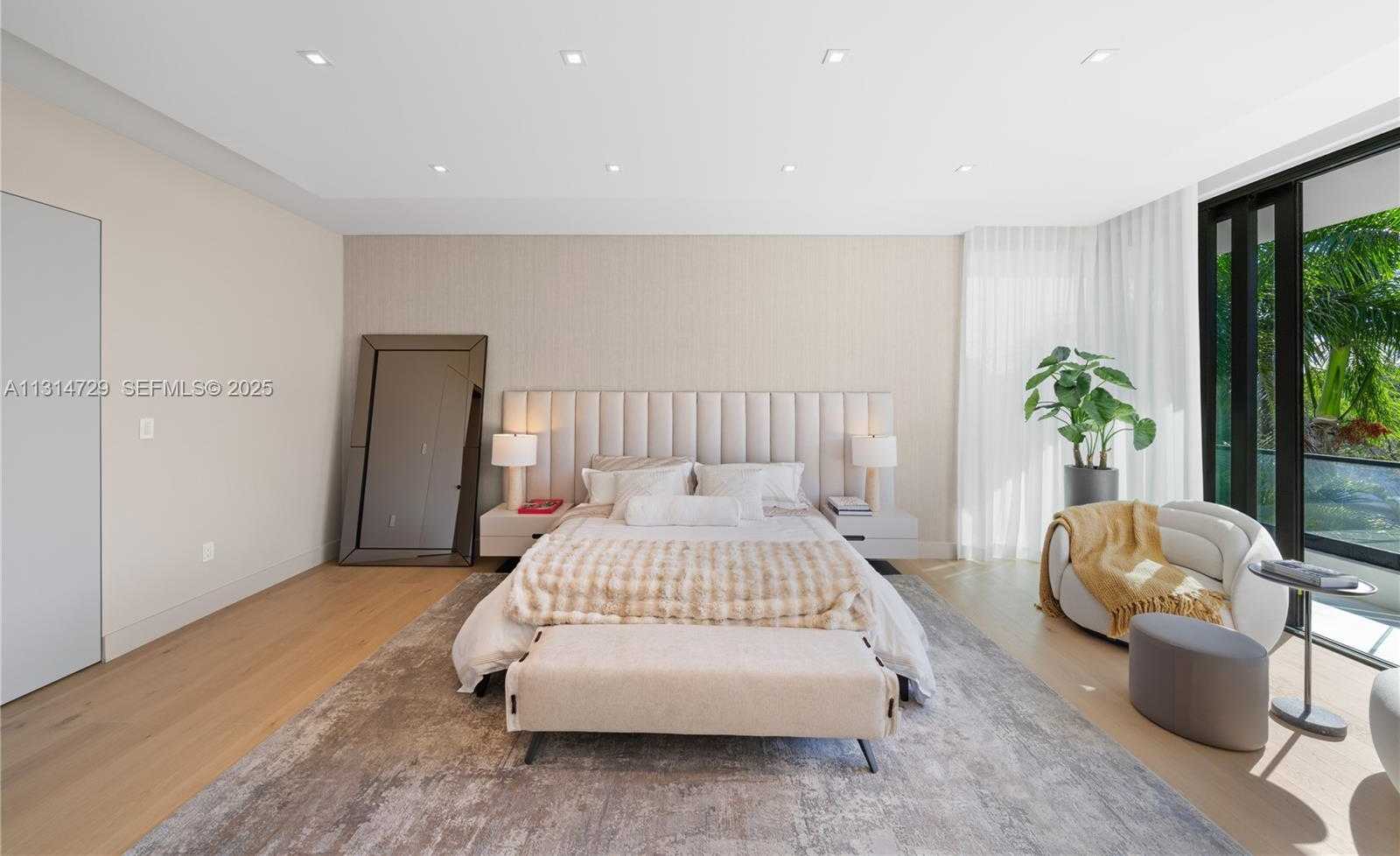 Small Image of 2950 NORTH EAST 164TH ST, North Miami Beach Number 43