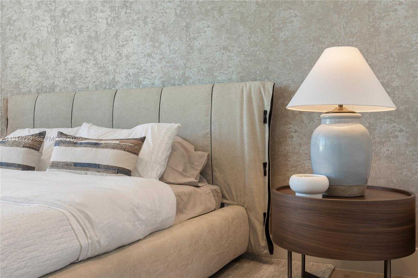 Small Image of 2950 NORTH EAST 164TH ST, North Miami Beach Number 56