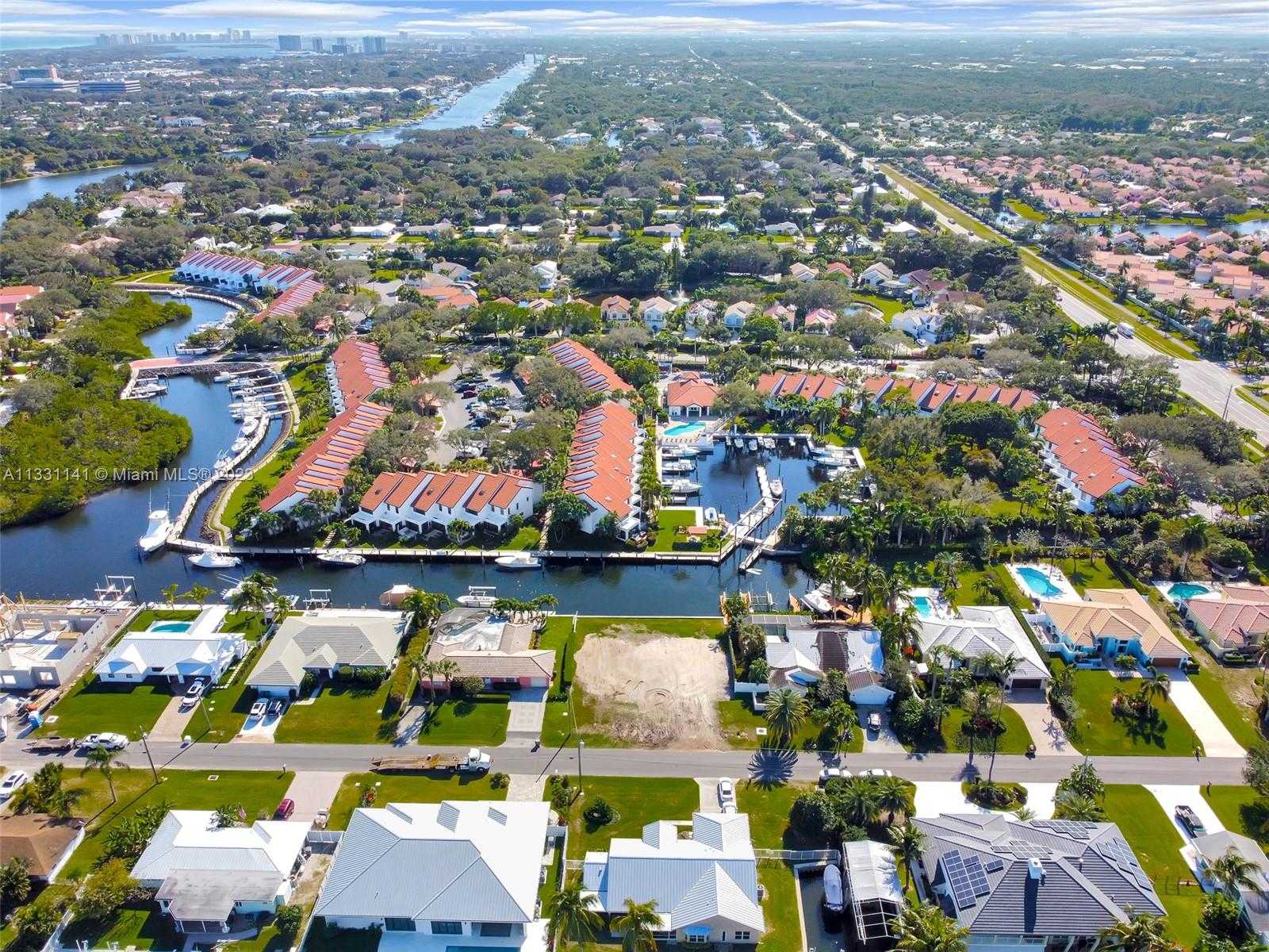 Small Image of 2400 EDWARD RD, Palm Beach Gardens Number 20