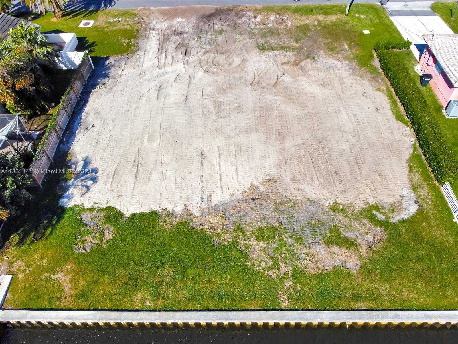 Small Image of 2400 EDWARD RD, Palm Beach Gardens Number 28