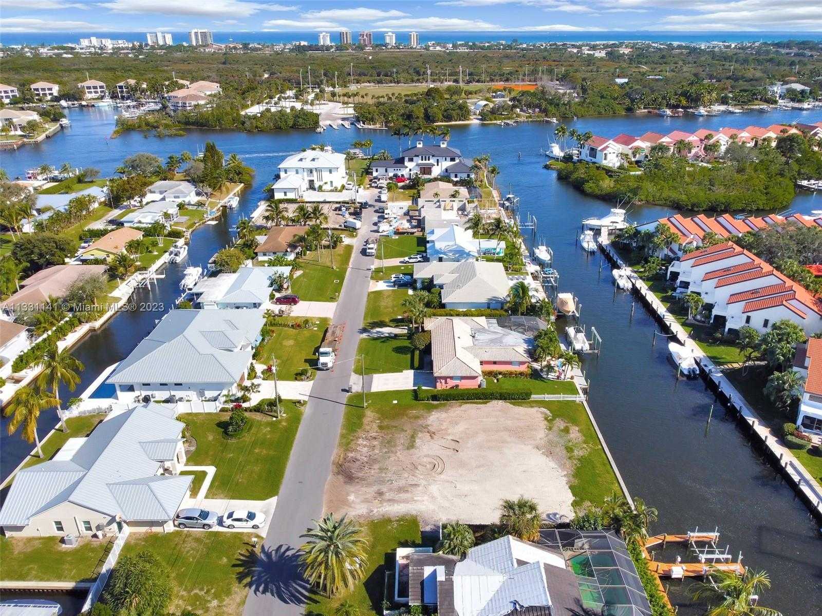 Small Image of 2400 EDWARD RD, Palm Beach Gardens Number 40