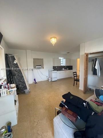 Small Image of 2811 INDIAN CREEK DR, Miami Beach Number 8