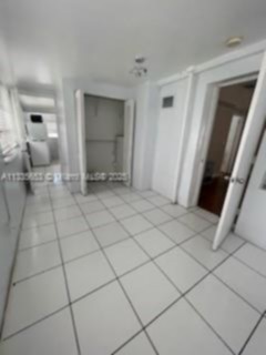 Small Image of 2811 INDIAN CREEK DR, Miami Beach Number 9