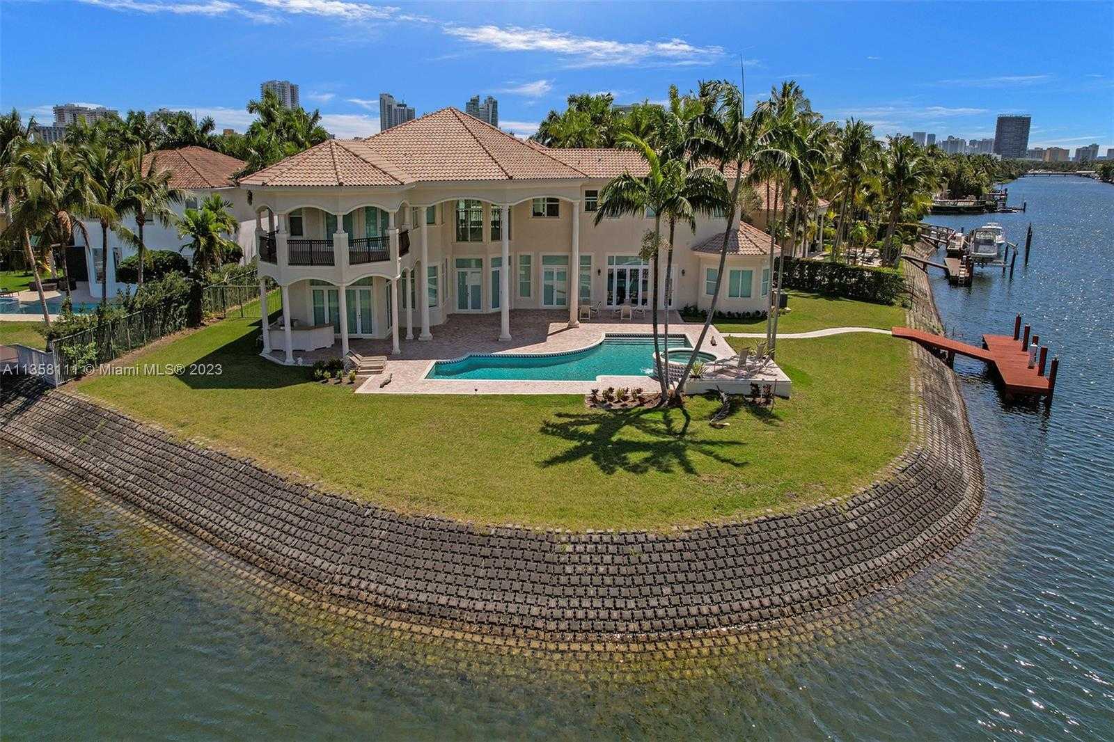 Small Image of 1130 HARBOR CT, Hollywood Number 2