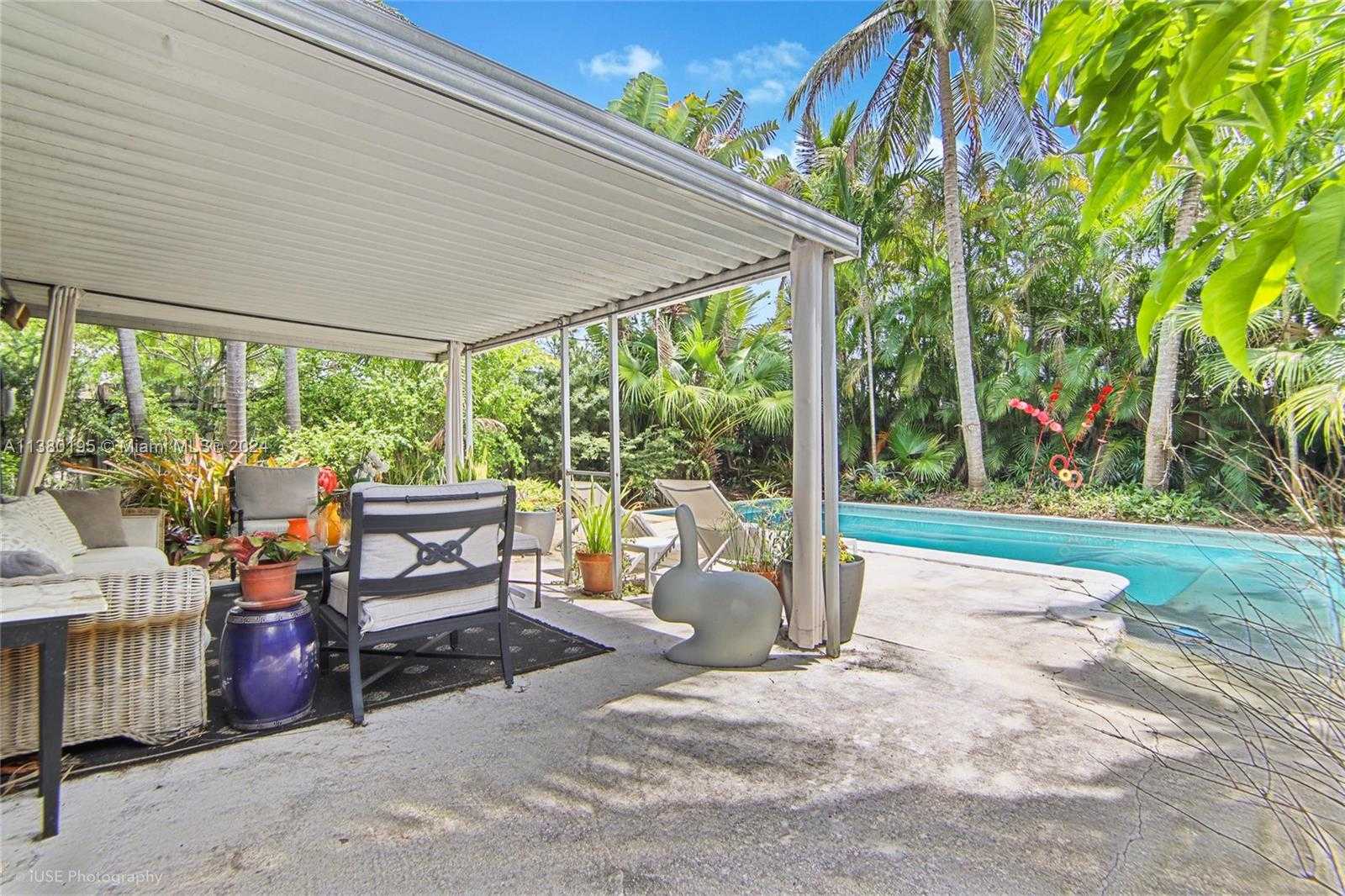 Small Image of 2018 FLETCHER ST, Hollywood Number 20