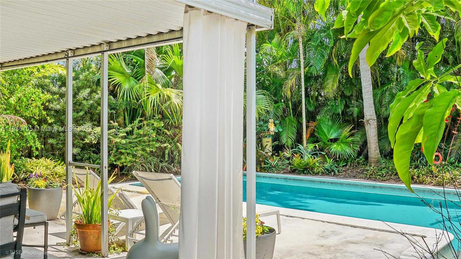 Small Image of 2018 FLETCHER ST, Hollywood Number 22