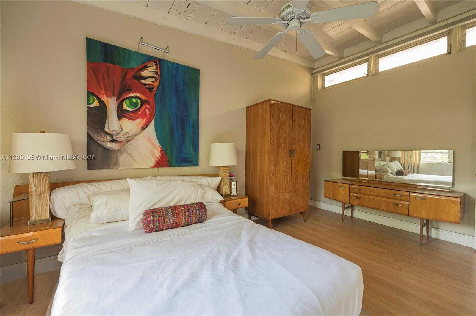 Small Image of 2018 FLETCHER ST, Hollywood Number 5