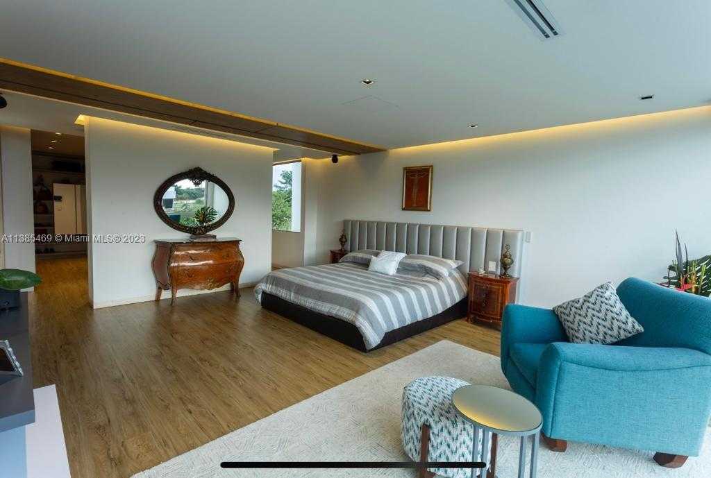 Small Image of 6 MALABAR CASA M1, Out of City Number 9