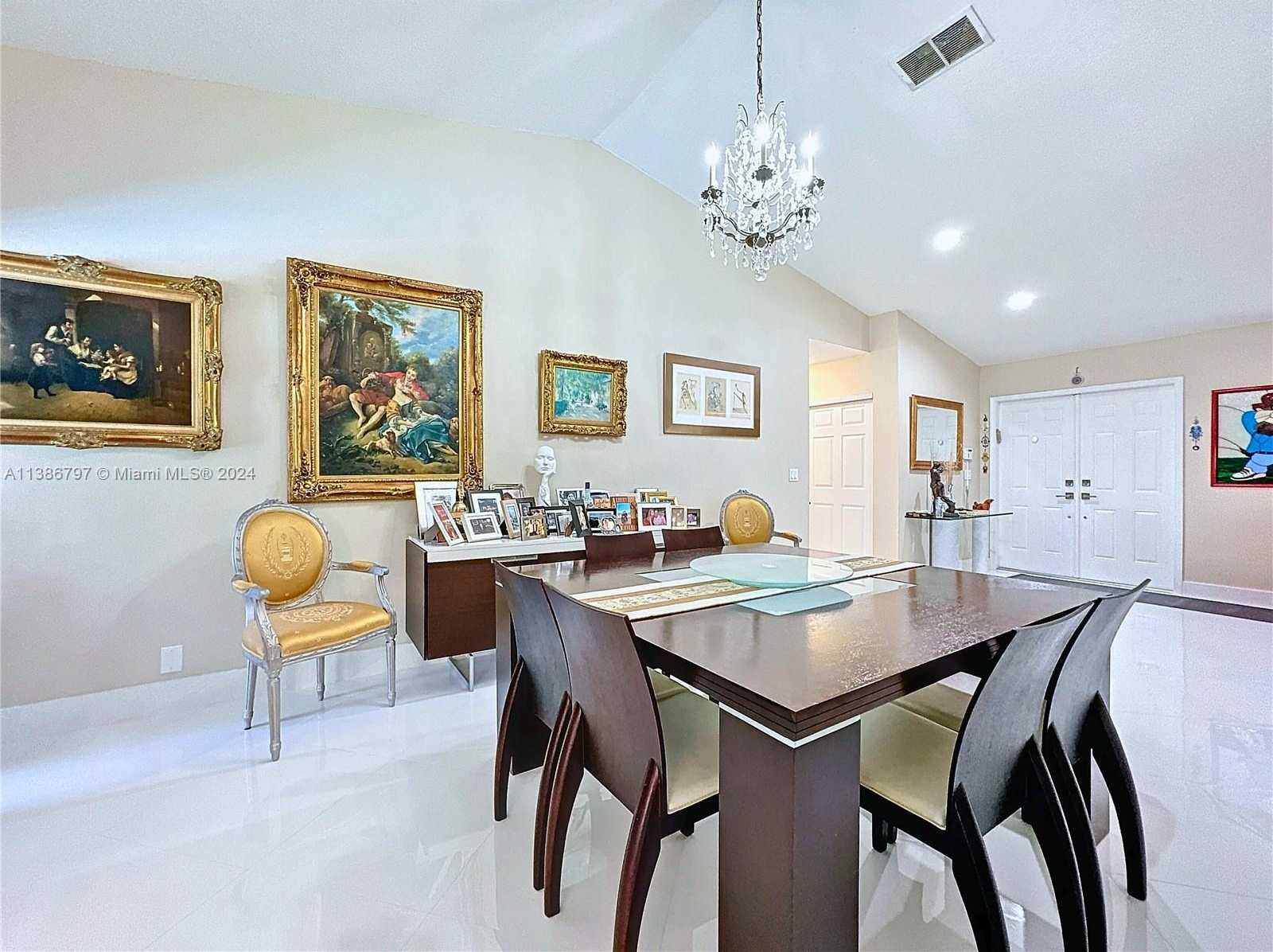 Small Image of Coral Springs Number 3