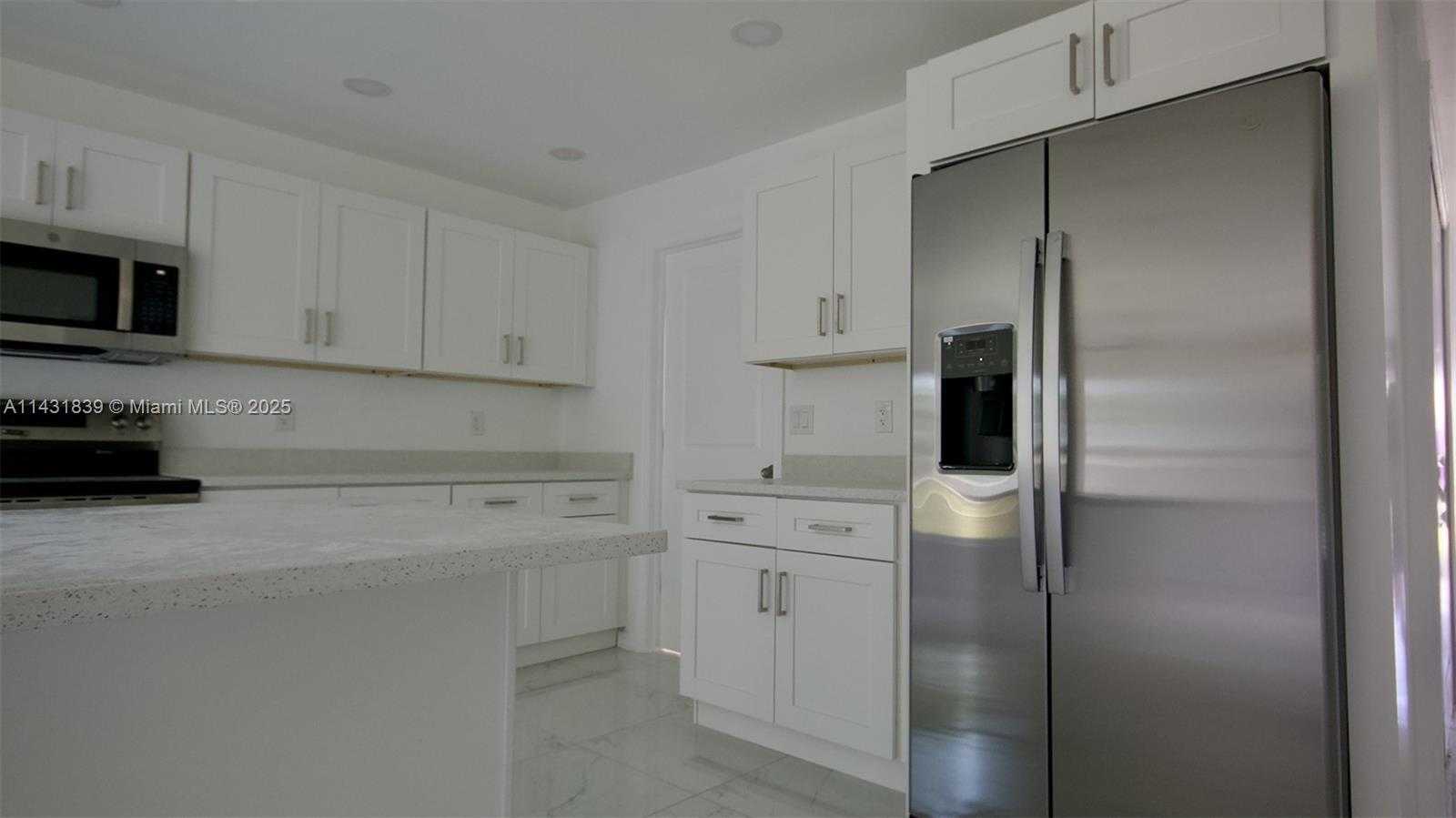 Small Image of 3428 NORTH JEFFCOTT ST, Fort Myers Number 12