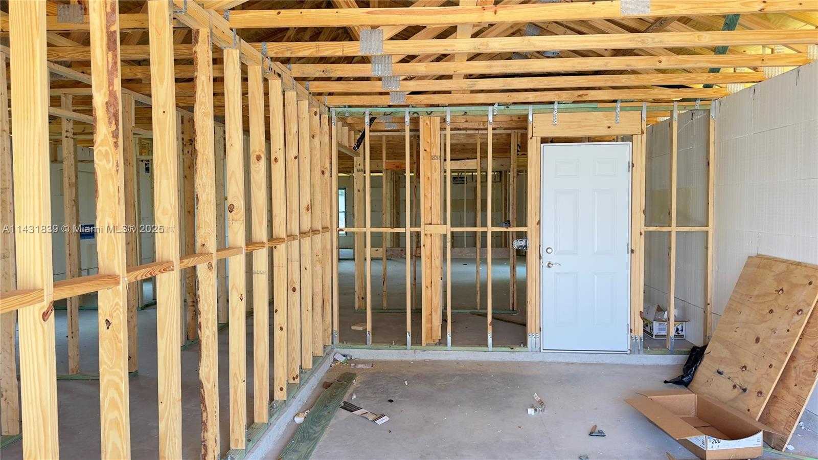 Small Image of 3428 NORTH JEFFCOTT ST, Fort Myers Number 17