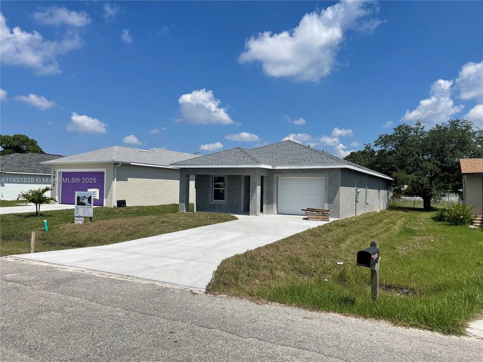 Small Image of 3428 NORTH JEFFCOTT ST, Fort Myers Number 22
