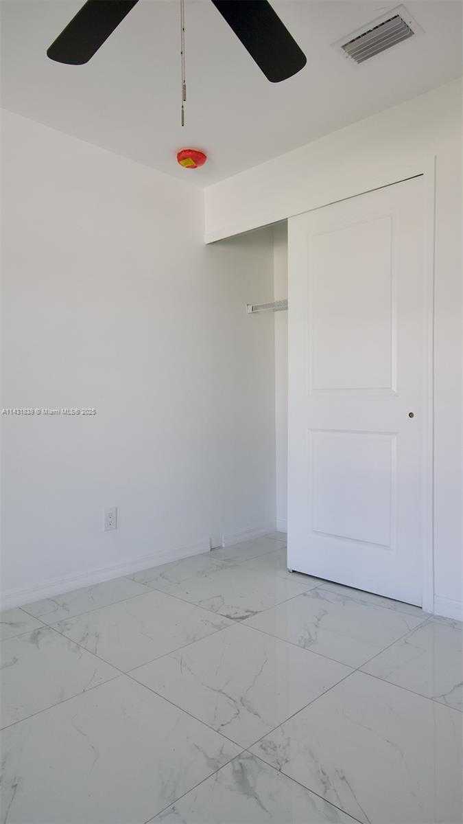 Small Image of 3428 NORTH JEFFCOTT ST, Fort Myers Number 32