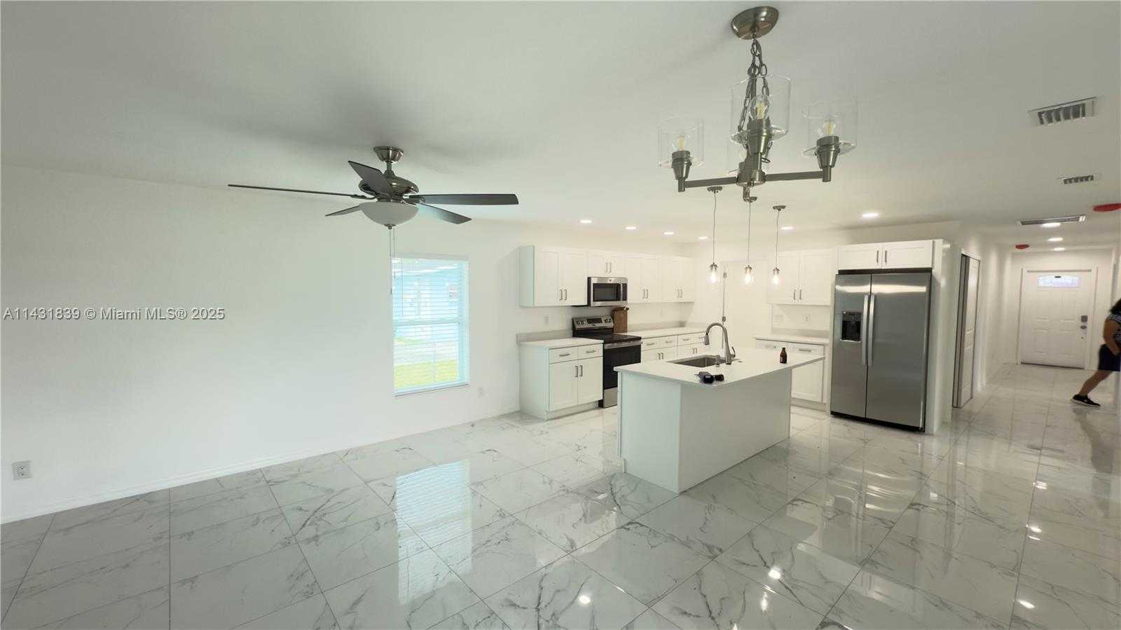 Small Image of 3428 NORTH JEFFCOTT ST, Fort Myers Number 5